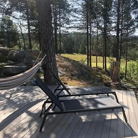 Handmade By Pond On Golsfjellet *